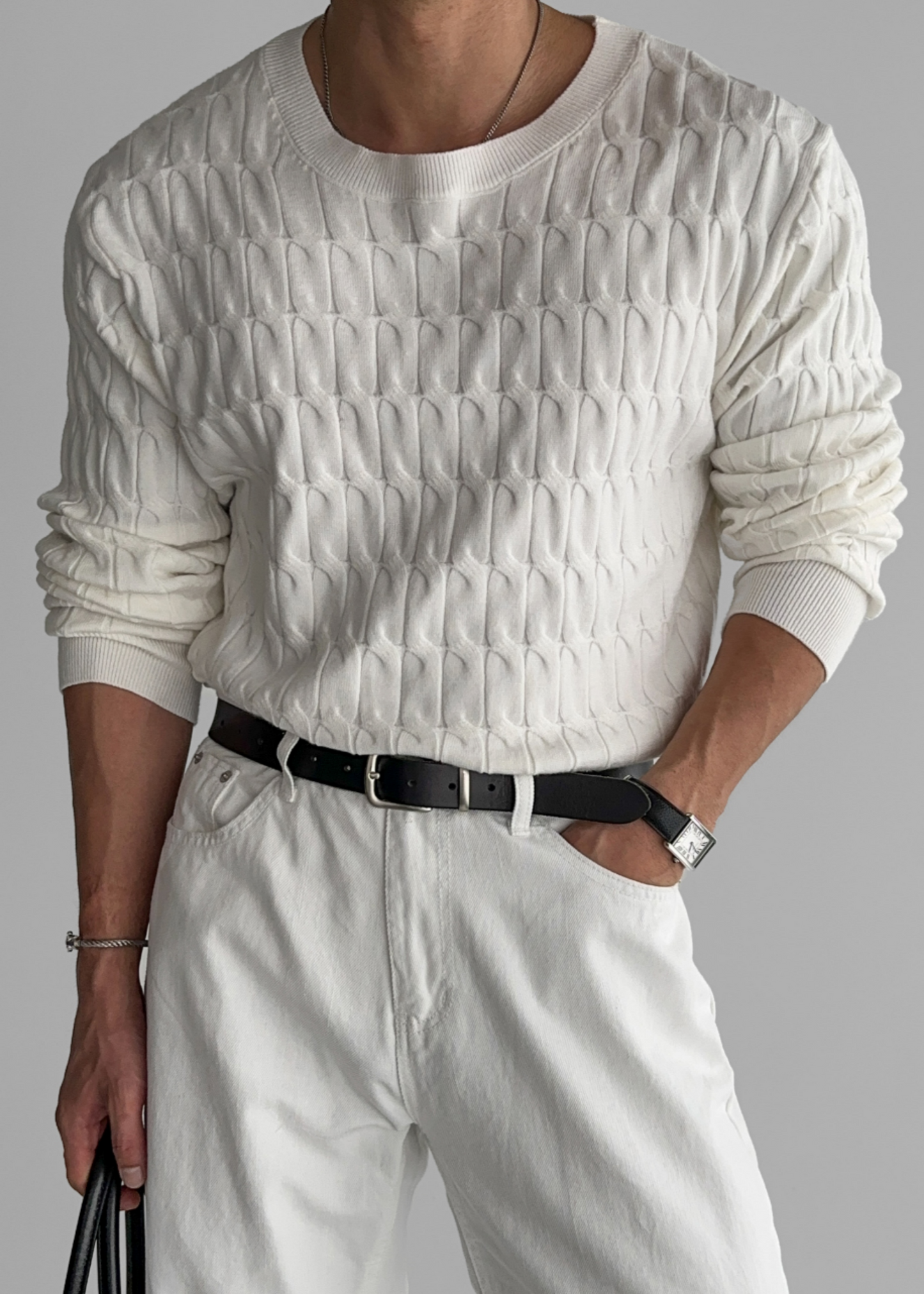 Cable Knit Round Sweater