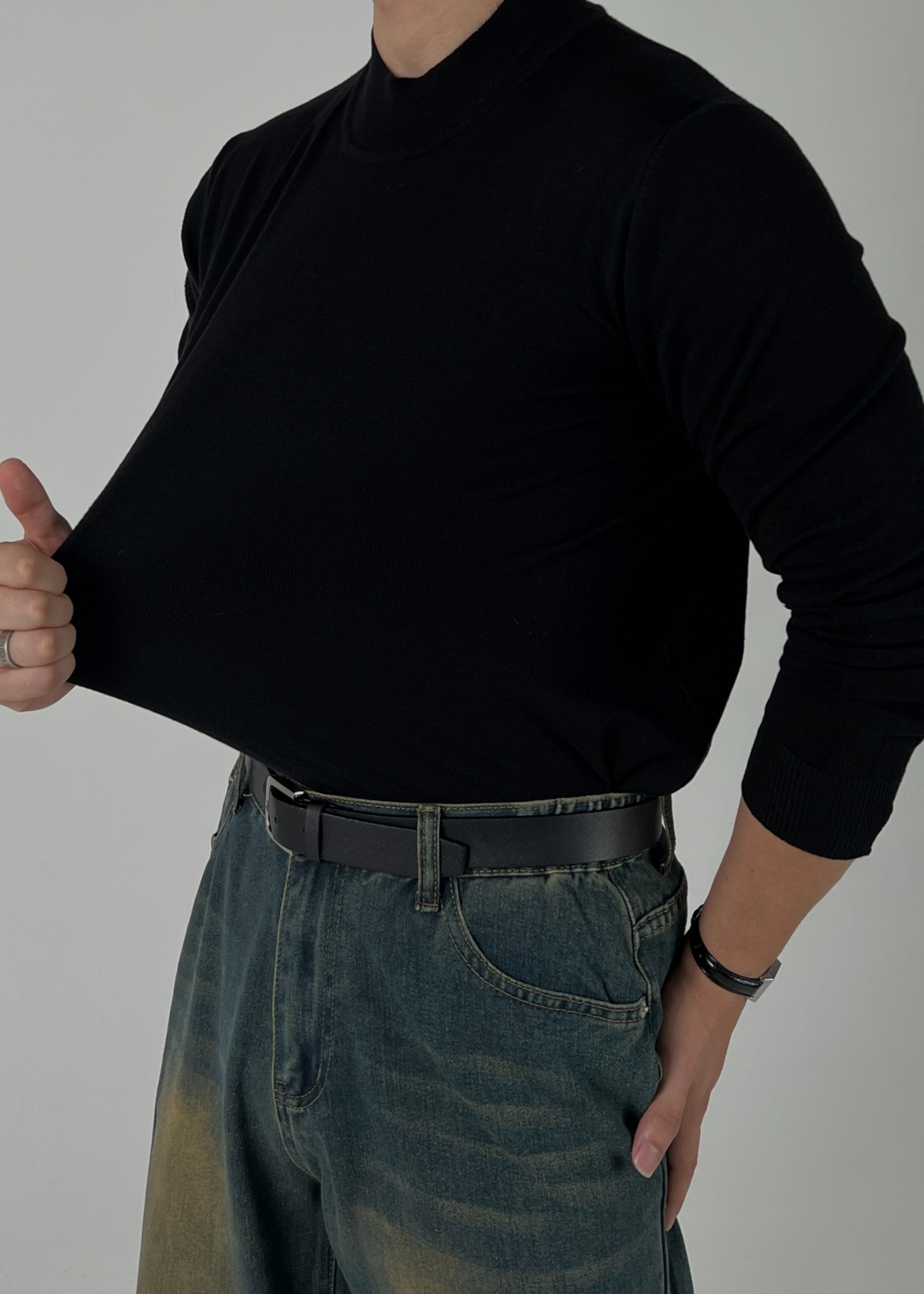 Span Muscle-Fit Half Neck Knit