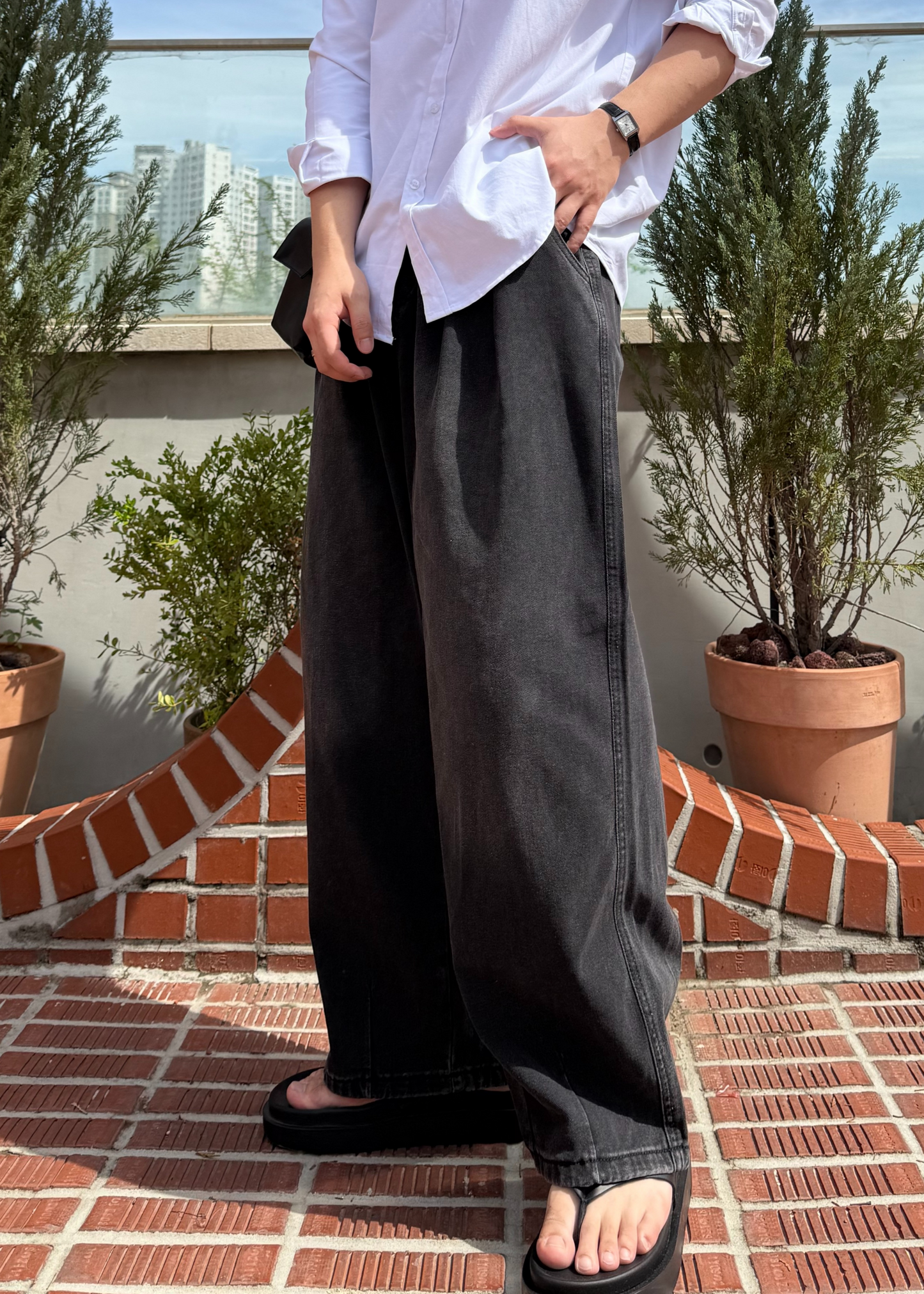 Curved Washing Denim