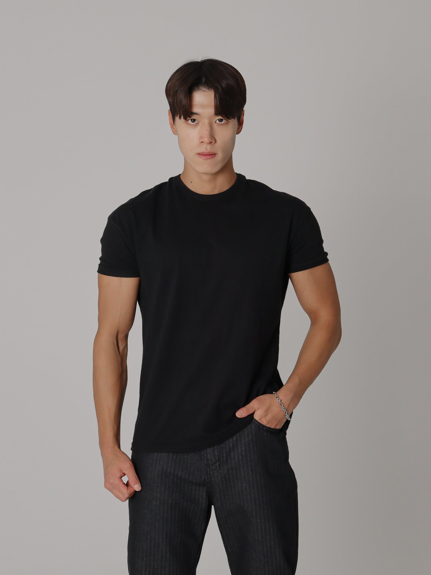 Muscle-Fit Short Sleeve T-Shirt